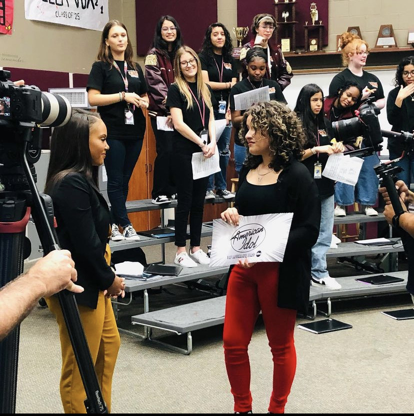 Senior Sofia Plata receives her silver ticket to audition for "American Idol."